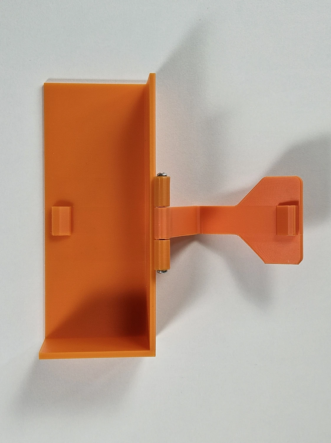 Top view of the assembled Ryobi battery removal aid.